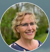 Erna Moet foto erna.jpg